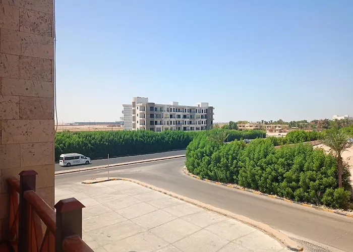 Hambra Avenue Апартаменты Хургада